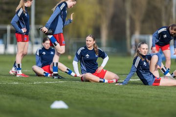 Bild 11 - wBJ Hamburger SV - Eimsbuettler TV : Ergebnis: 4:0